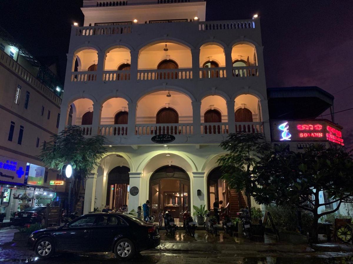 The J Break Boutique Hotel Kampot Eksteriør billede