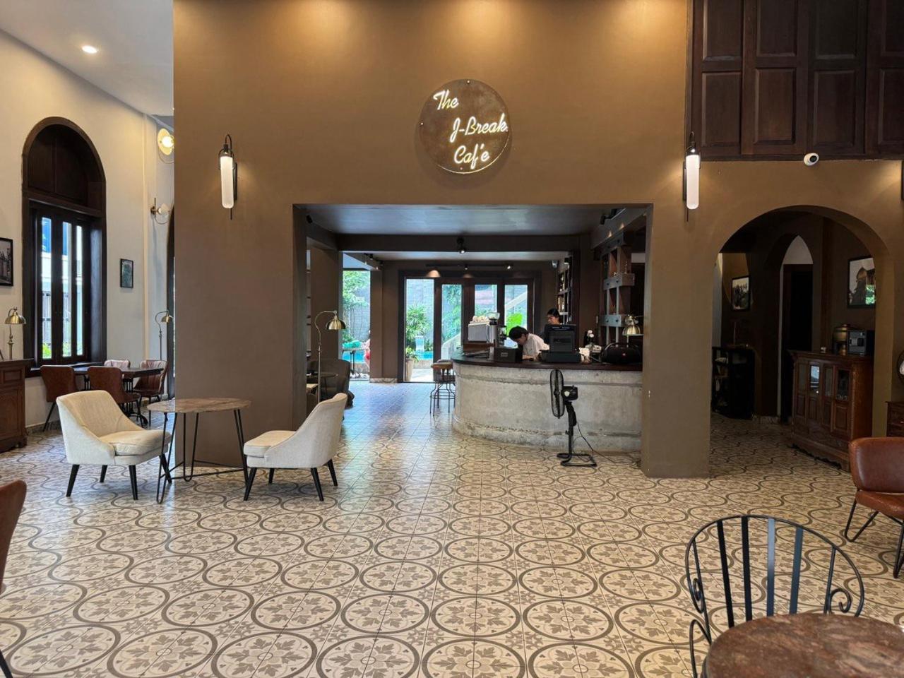 The J Break Boutique Hotel Kampot Eksteriør billede