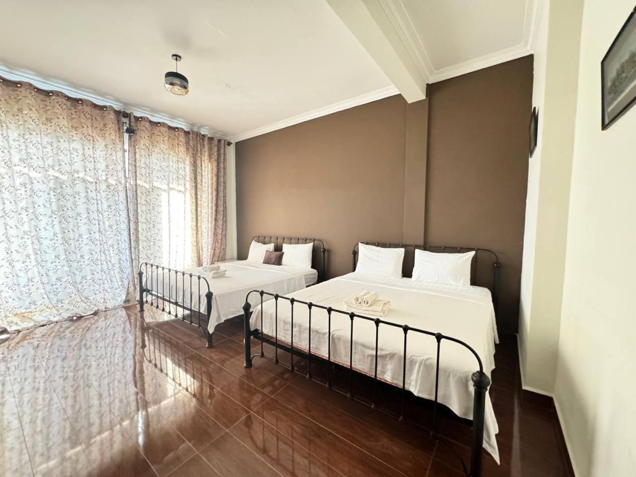 The J Break Boutique Hotel Kampot Eksteriør billede