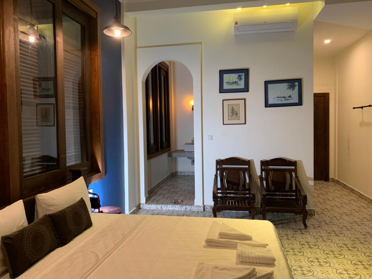 The J Break Boutique Hotel Kampot Eksteriør billede