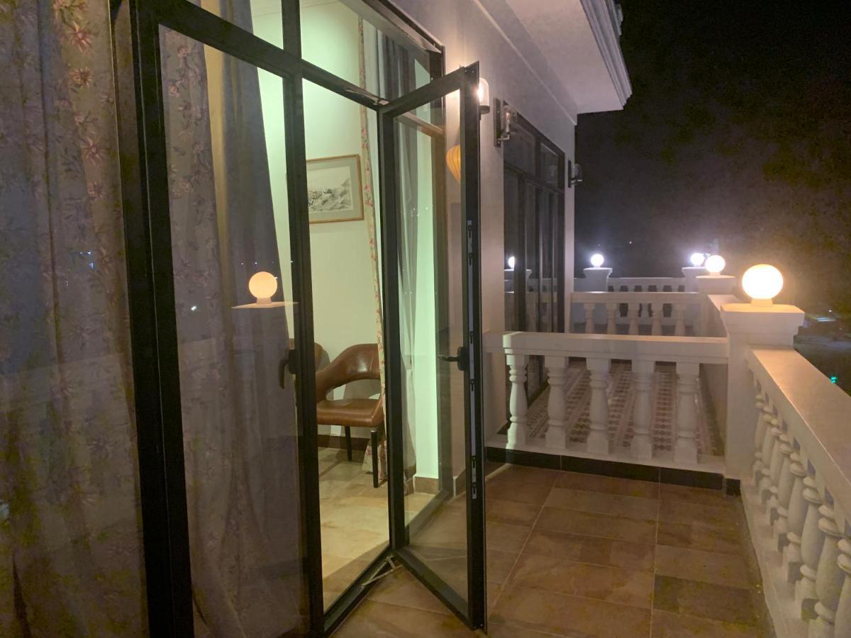 The J Break Boutique Hotel Kampot Eksteriør billede